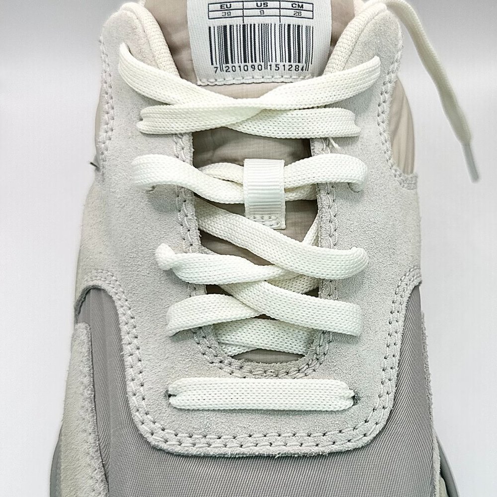 Balenciaga Triple S White